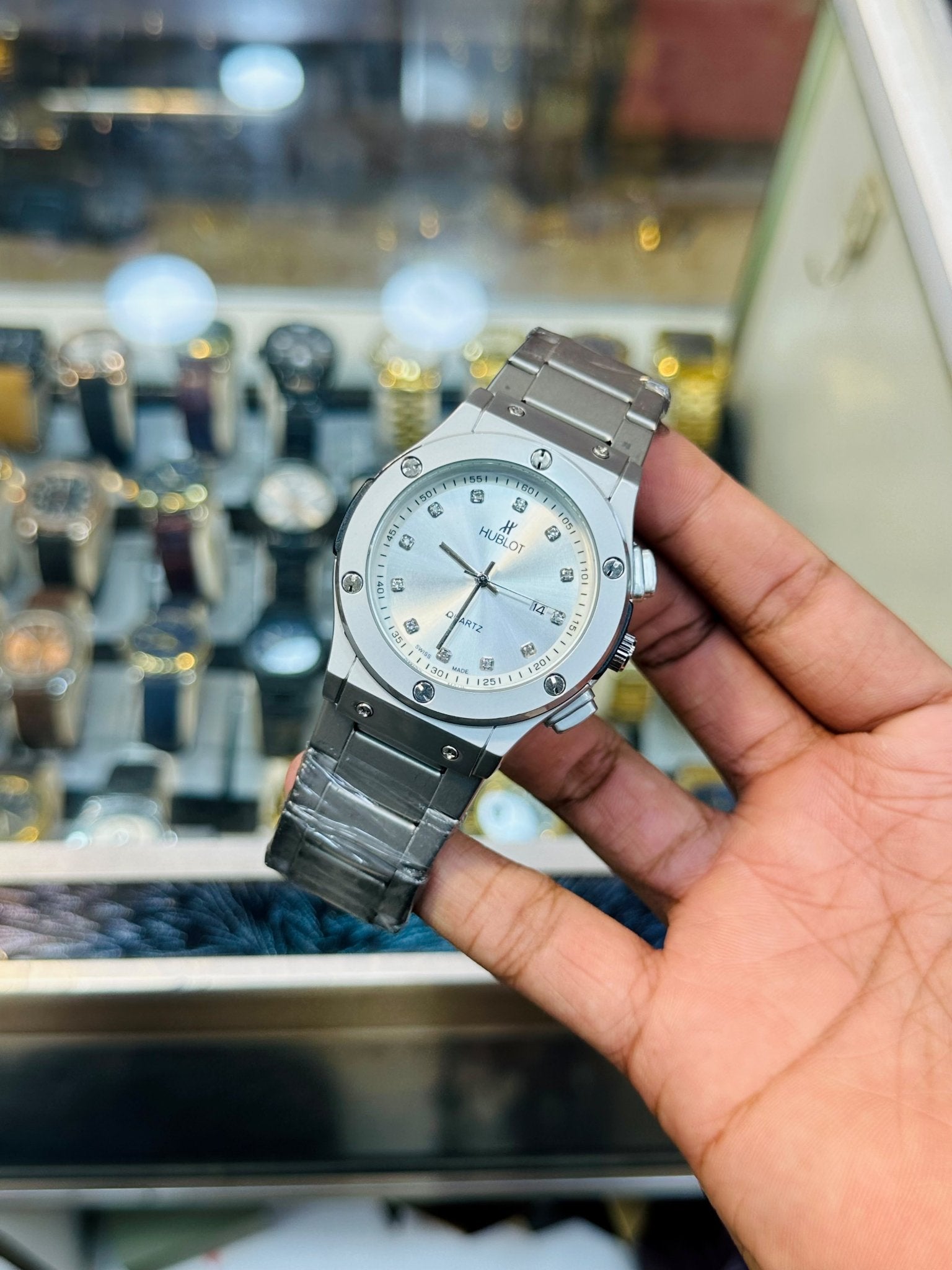 HB Reg Stone Model | White