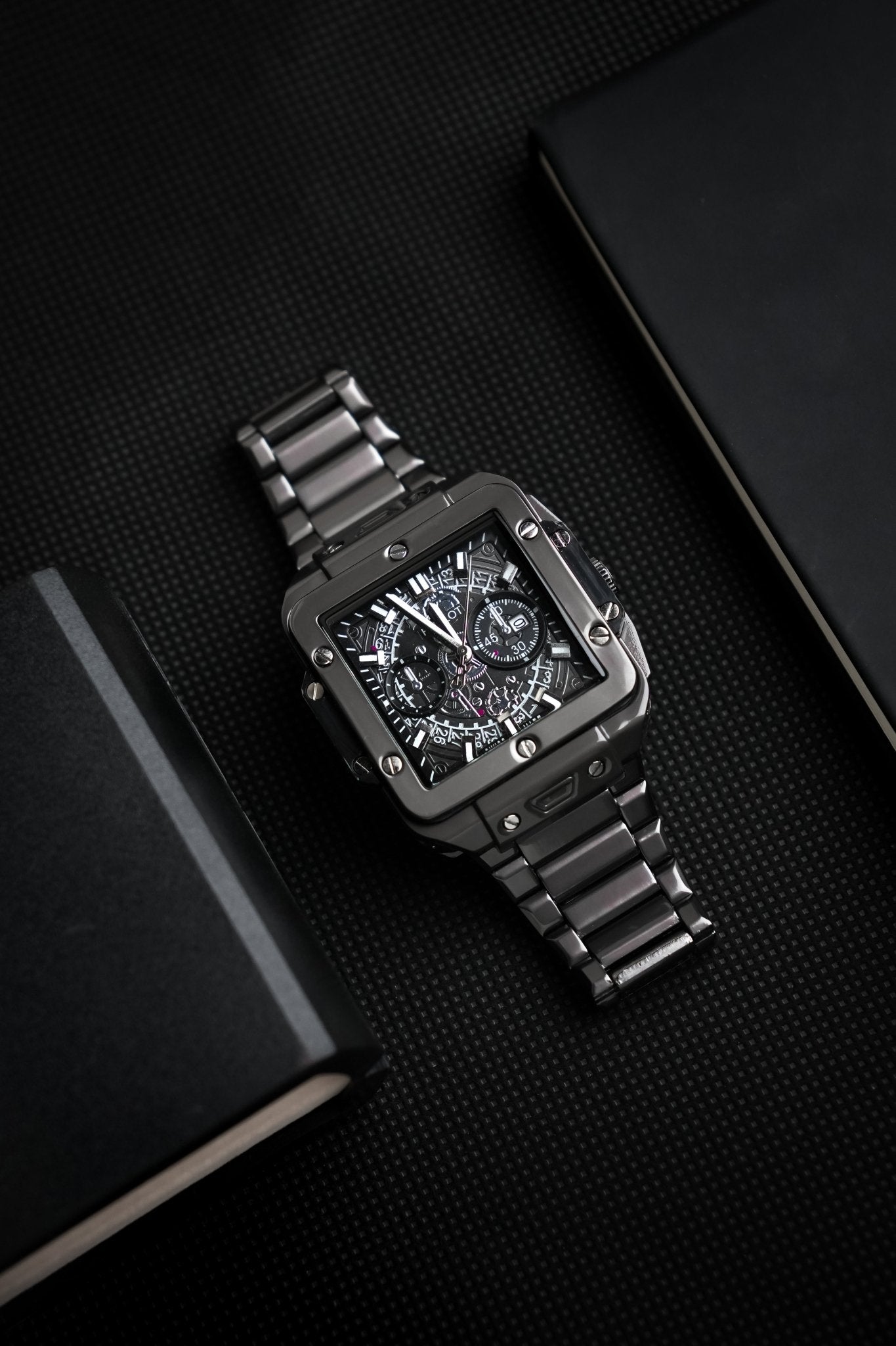 HB SQ Model | Full Black