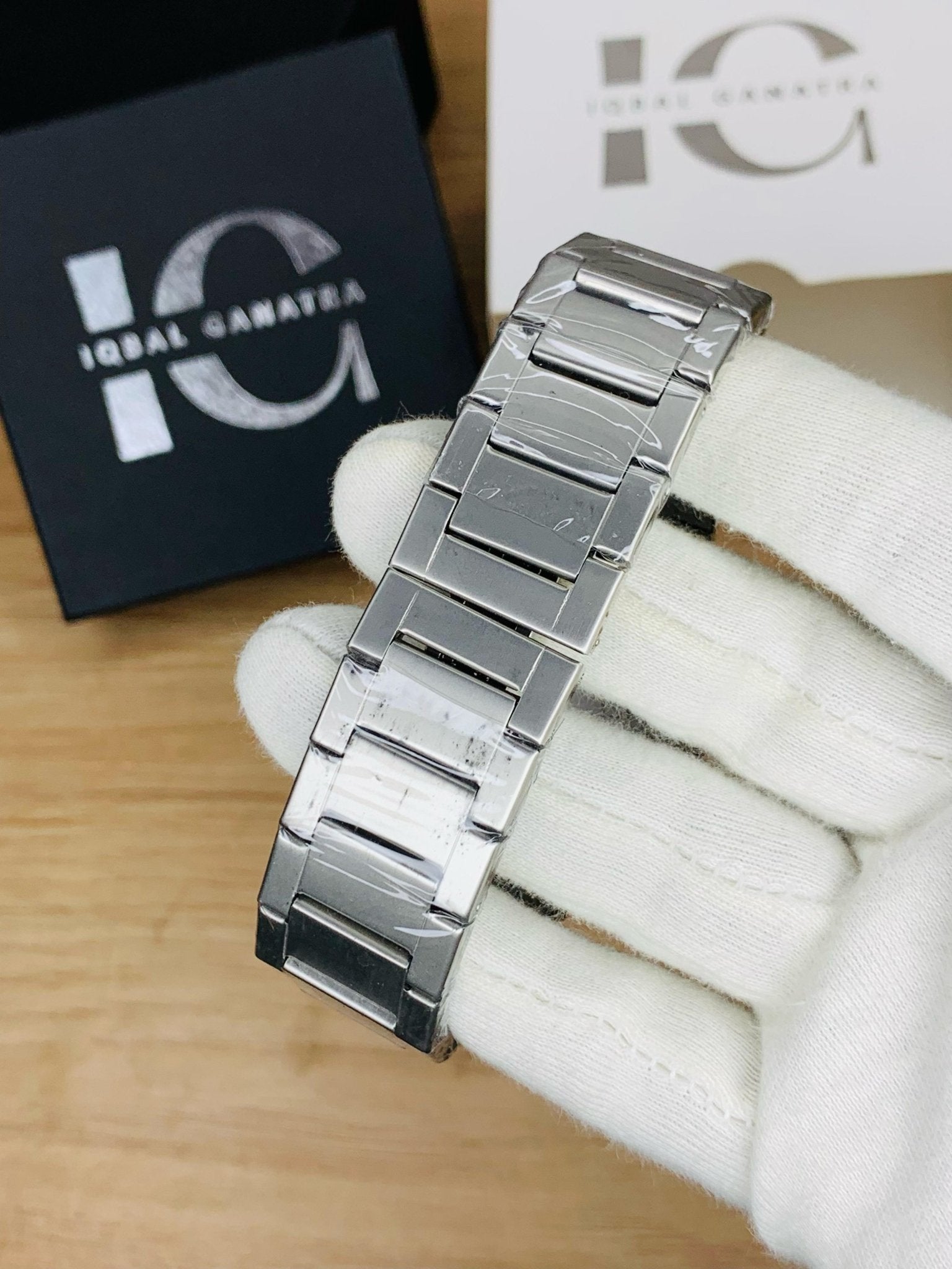 HB Stone Model (Silver Inner Blue)