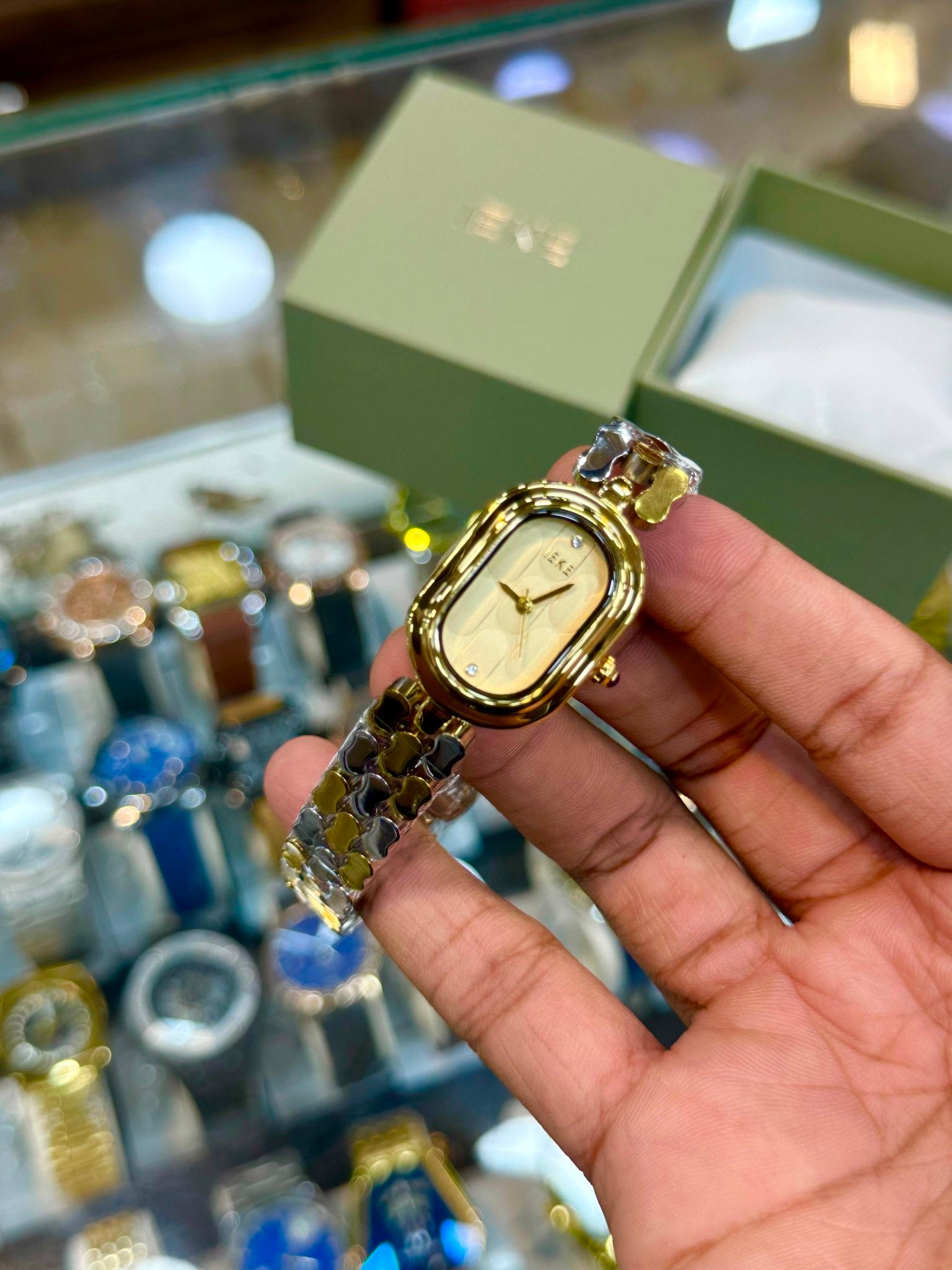ieke Original | Plain Dial | Two Tone Gold | 024