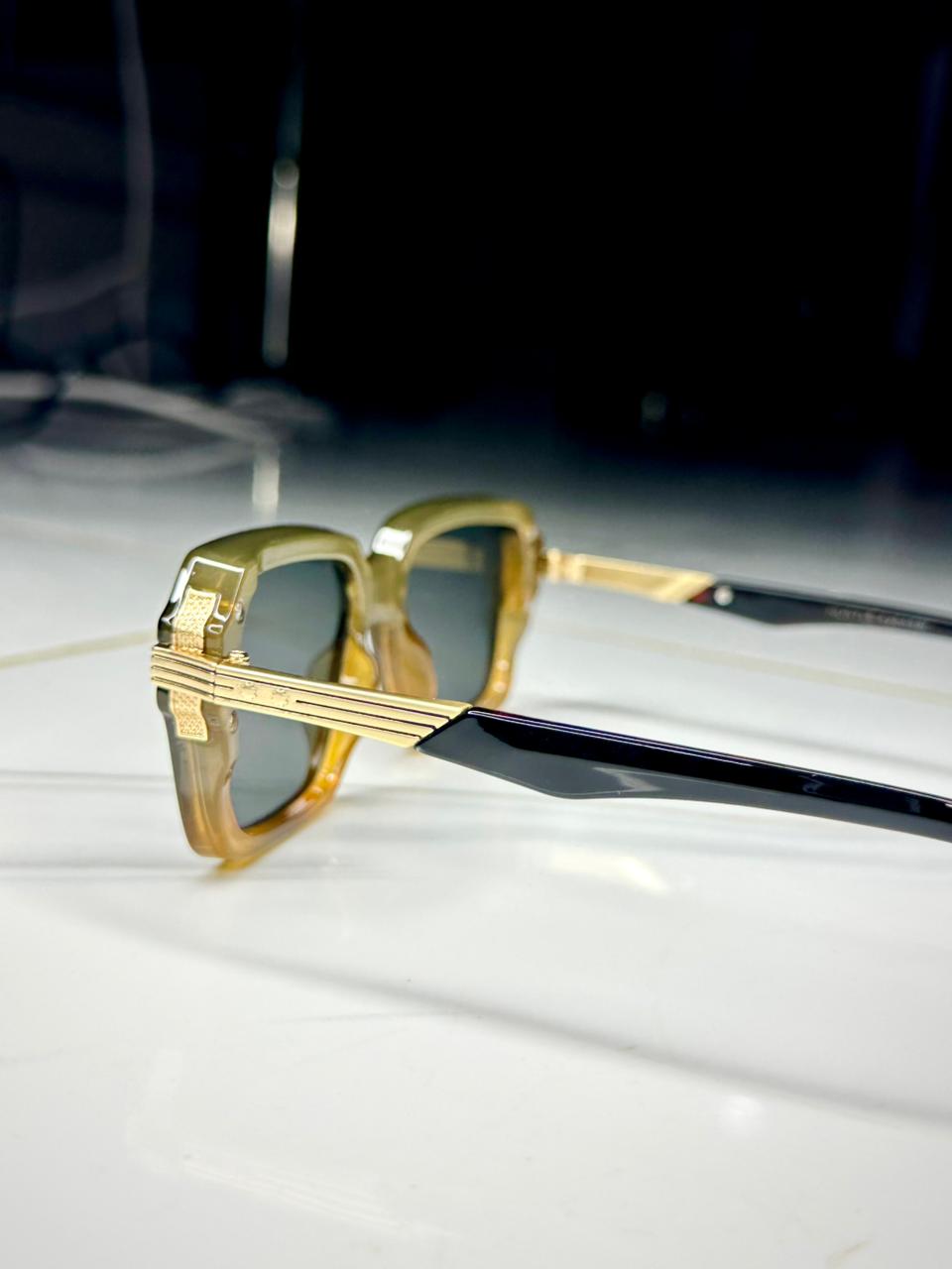 Imported Cheetah Rectangular 6004 | Black
