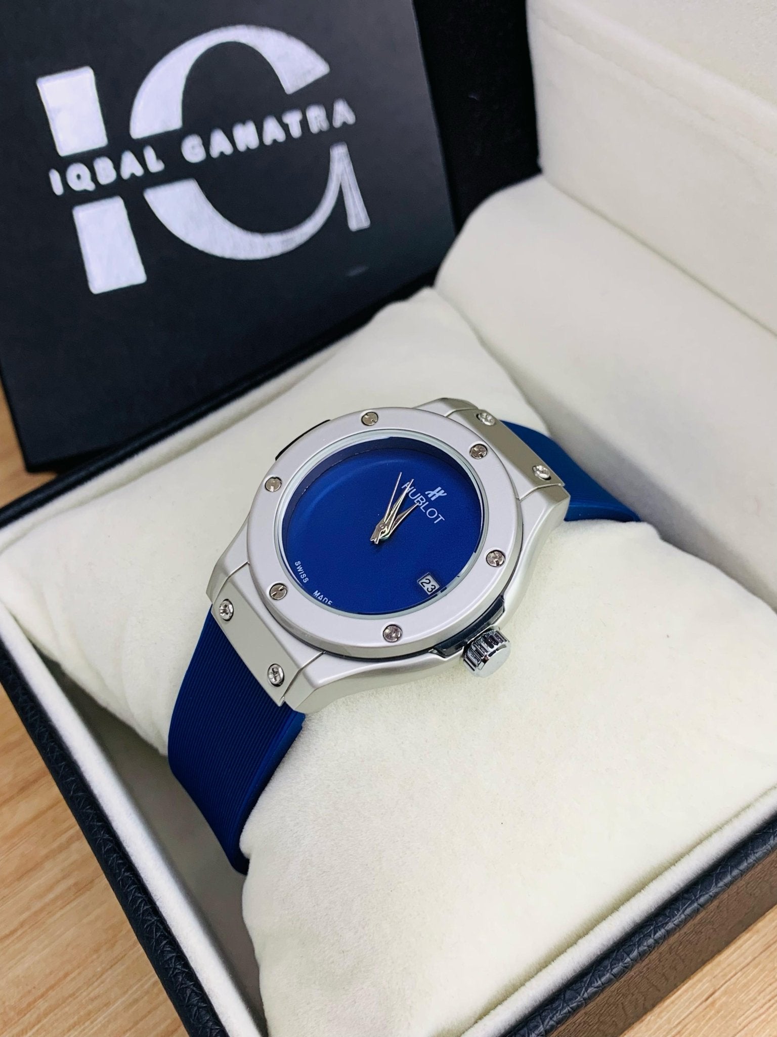 Ladies HB Simple Model (Blue Silver)