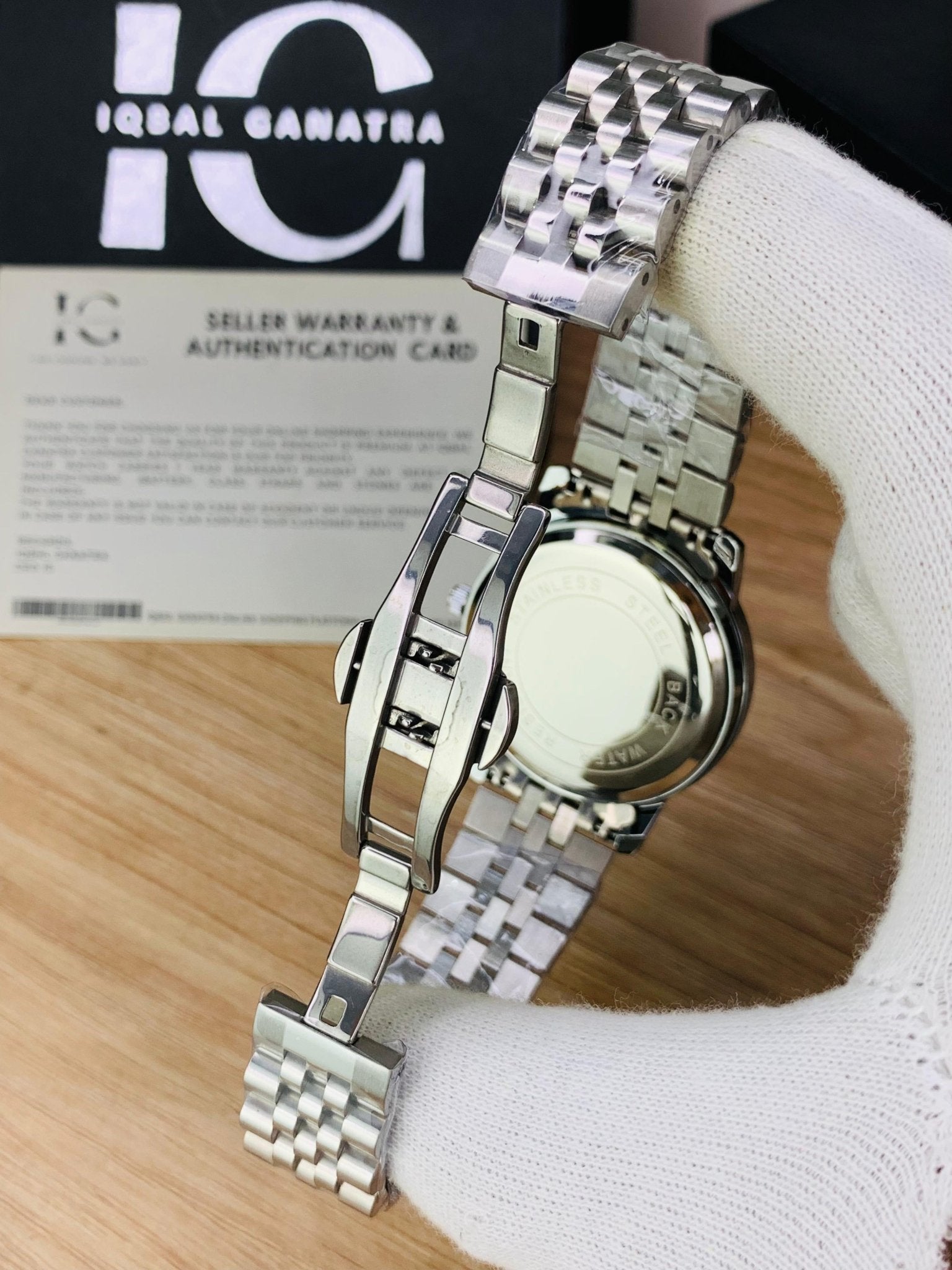 MVD Classic Model (Silver Black)