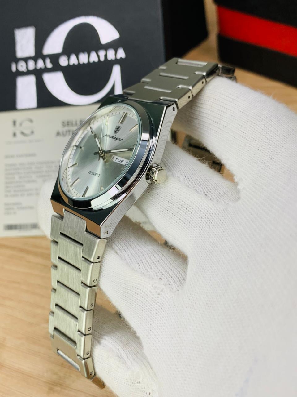 Poedagar Classic | White