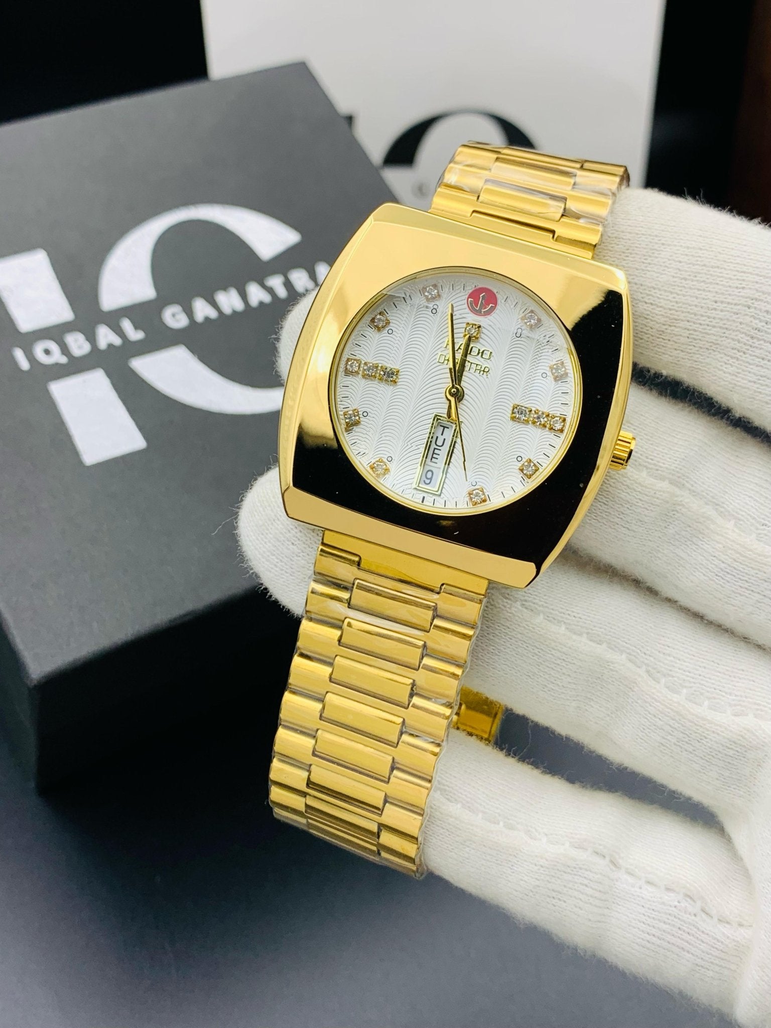 RD Branded SQ Model (Gold Silver)