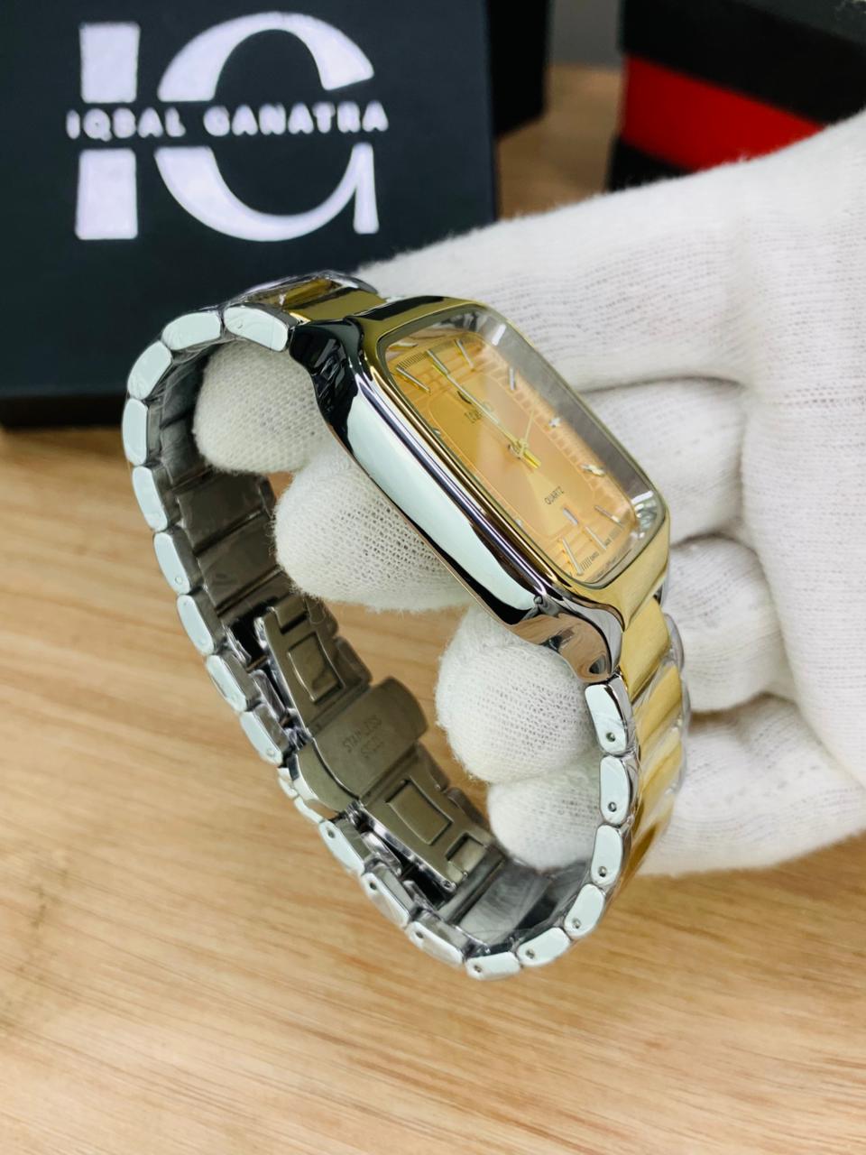 RD SQ Model | Two Tone Gold