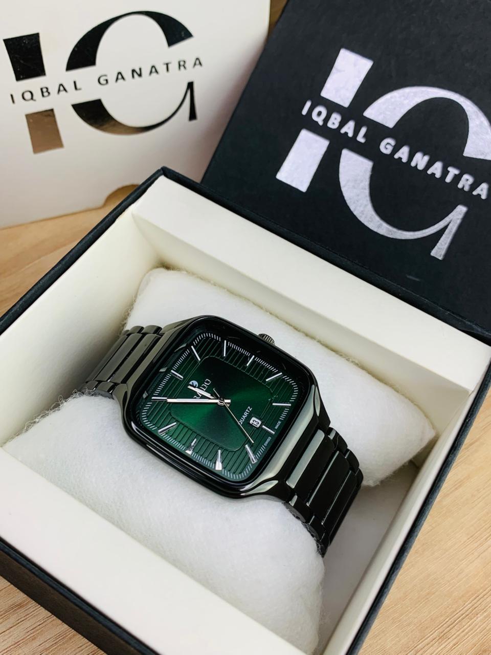 RD TV Model | Black Green