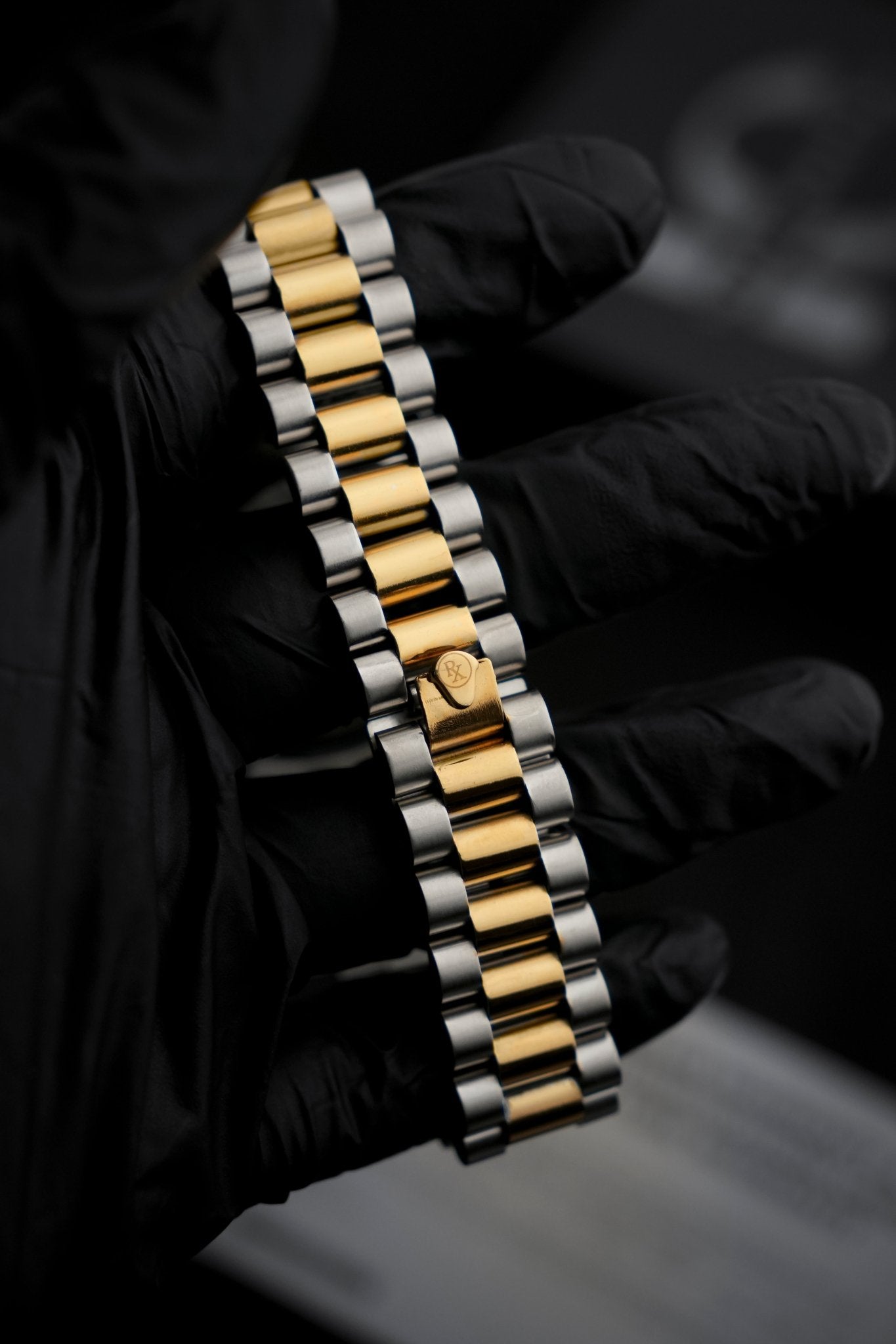 Regular Stone (Two Tone Black)