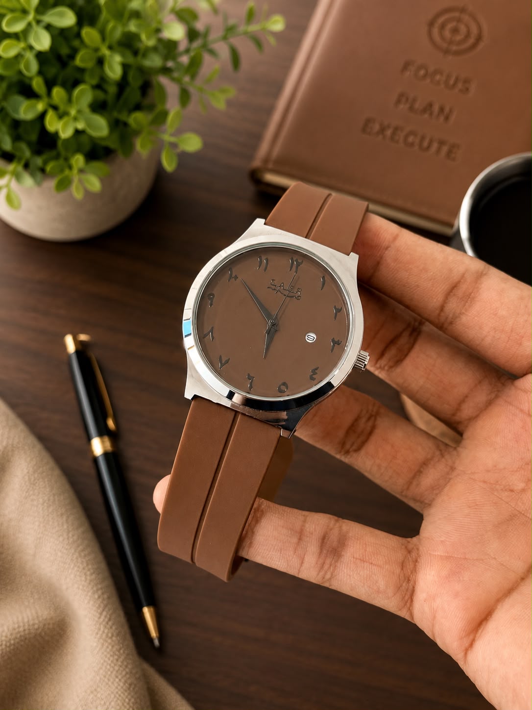 Sabr Watch | Brown Strap | Silver Brown Dial