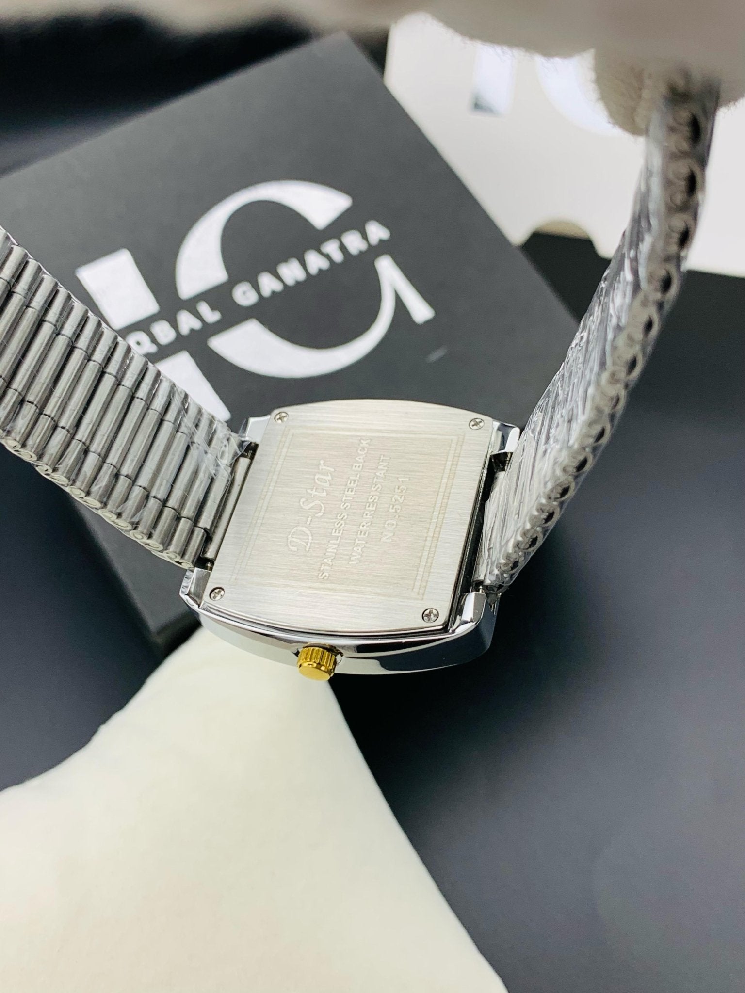 Square RD Model (Two Tone White)