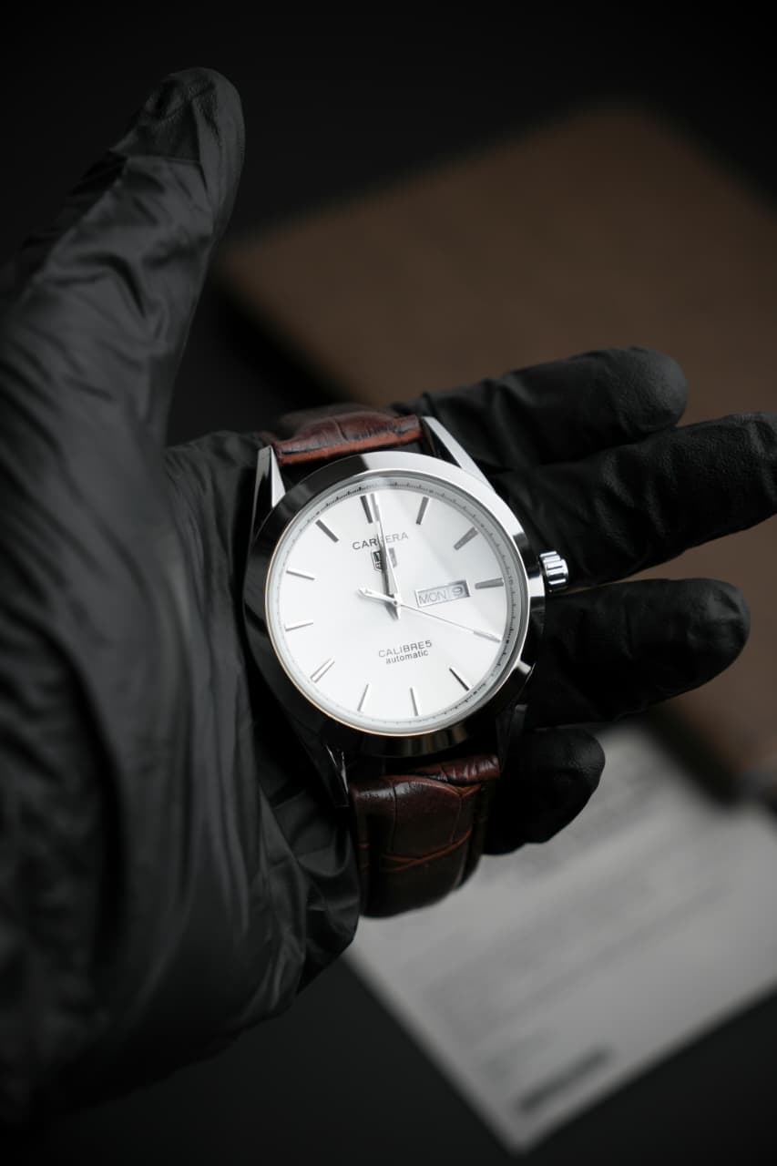 Tag Calibre 5 Watch With Day&Date (Brown)
